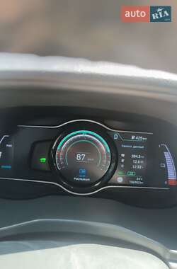 Внедорожник / Кроссовер Hyundai Kona 2019 в 