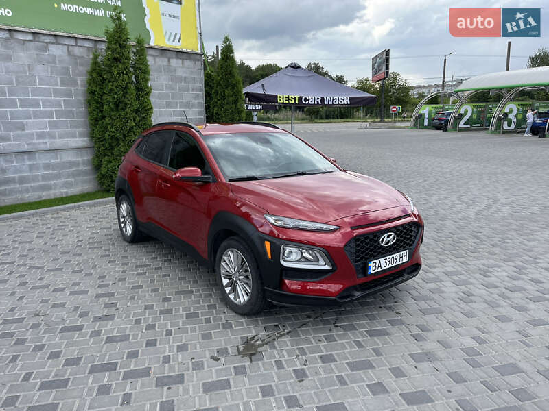 Внедорожник / Кроссовер Hyundai Kona 2020 в 