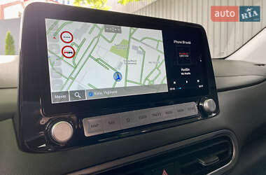 Позашляховик / Кросовер Hyundai Kona 2022 в 