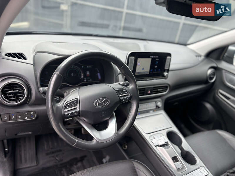 Позашляховик / Кросовер Hyundai Kona 2019 в Києві