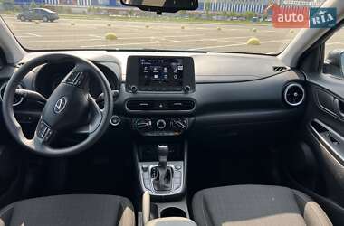 Внедорожник / Кроссовер Hyundai Kona 2022 в 