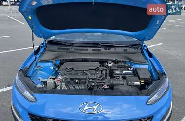Внедорожник / Кроссовер Hyundai Kona 2022 в 