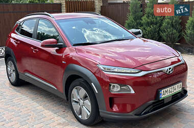 Внедорожник / Кроссовер Hyundai Kona 2021 в 