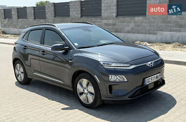 Внедорожник / Кроссовер Hyundai Kona 2020 в 