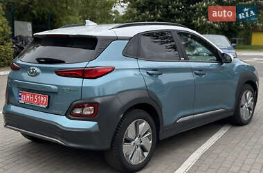 Внедорожник / Кроссовер Hyundai Kona 2020 в 