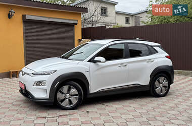 Внедорожник / Кроссовер Hyundai Kona 2020 в Ровно