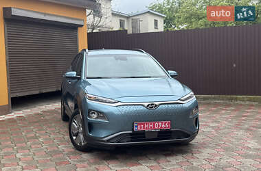 Внедорожник / Кроссовер Hyundai Kona 2019 в Ровно