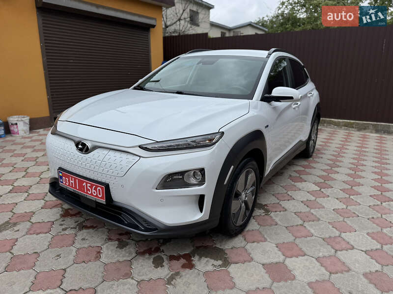 Внедорожник / Кроссовер Hyundai Kona 2019 в Ровно