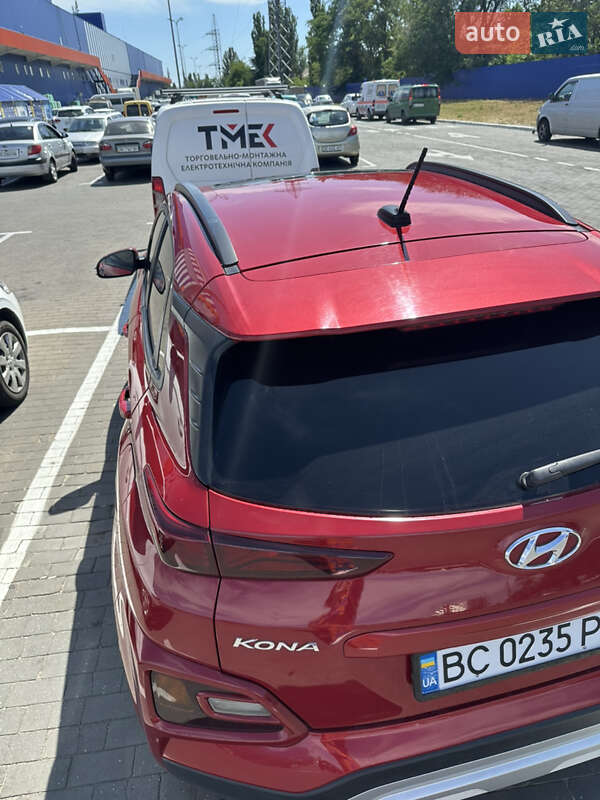 Внедорожник / Кроссовер Hyundai Kona 2018 в Николаеве