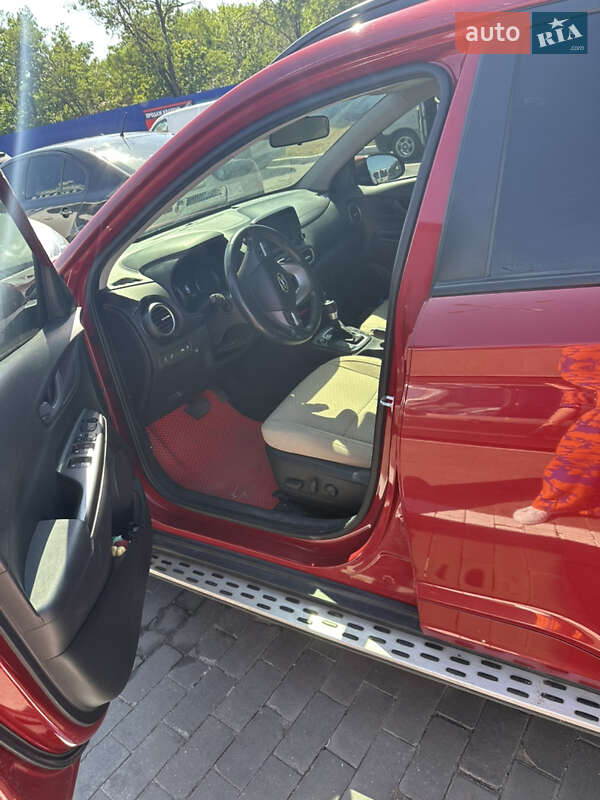 Внедорожник / Кроссовер Hyundai Kona 2018 в Николаеве