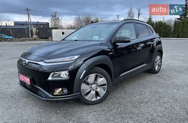 Внедорожник / Кроссовер Hyundai Kona 2020 в Киеве