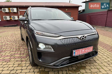 Внедорожник / Кроссовер Hyundai Kona 2020 в 