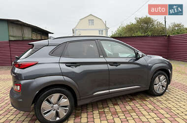 Внедорожник / Кроссовер Hyundai Kona 2020 в 