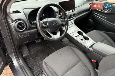 Внедорожник / Кроссовер Hyundai Kona 2020 в 