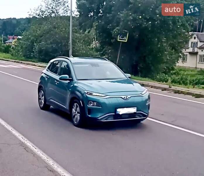 Внедорожник / Кроссовер Hyundai Kona 2019 в Белгороде-Днестровском