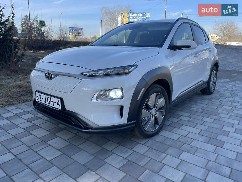 Внедорожник / Кроссовер Hyundai Kona 2019 в Староконстантинове