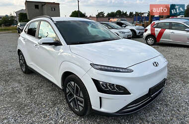 Внедорожник / Кроссовер Hyundai Kona 2023 в Борщевке