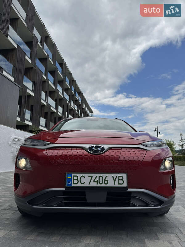 Позашляховик / Кросовер Hyundai Kona 2019 в Львові