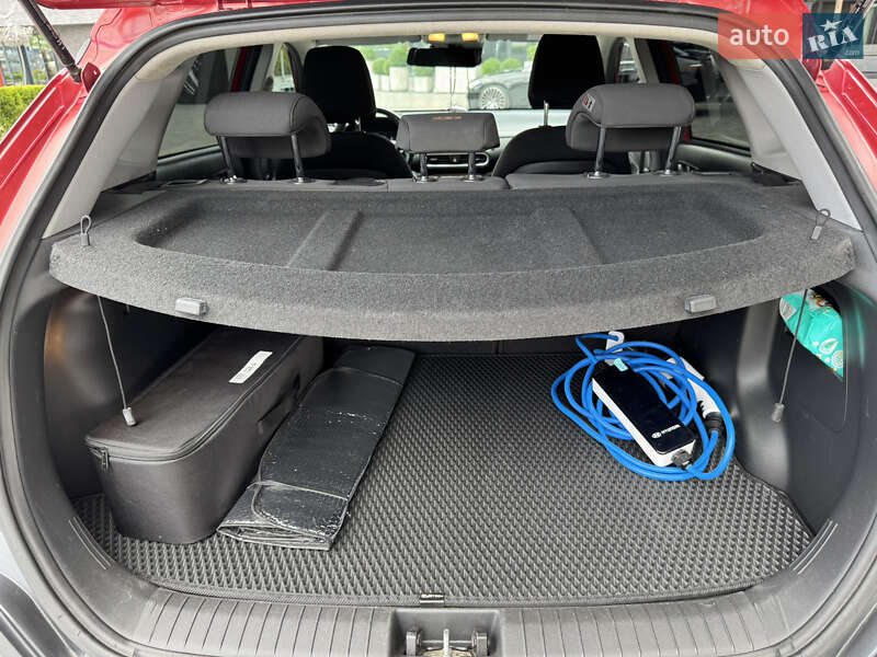 Позашляховик / Кросовер Hyundai Kona 2019 в Львові