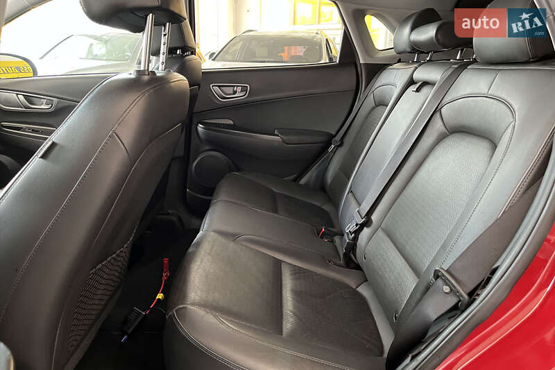 Внедорожник / Кроссовер Hyundai Kona 2019 в Шептицькому