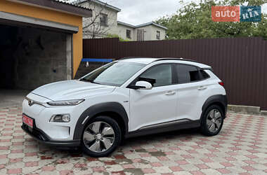 Внедорожник / Кроссовер Hyundai Kona 2019 в Ровно