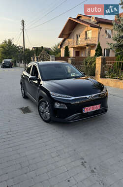 Внедорожник / Кроссовер Hyundai Kona 2020 в Ивано-Франковске