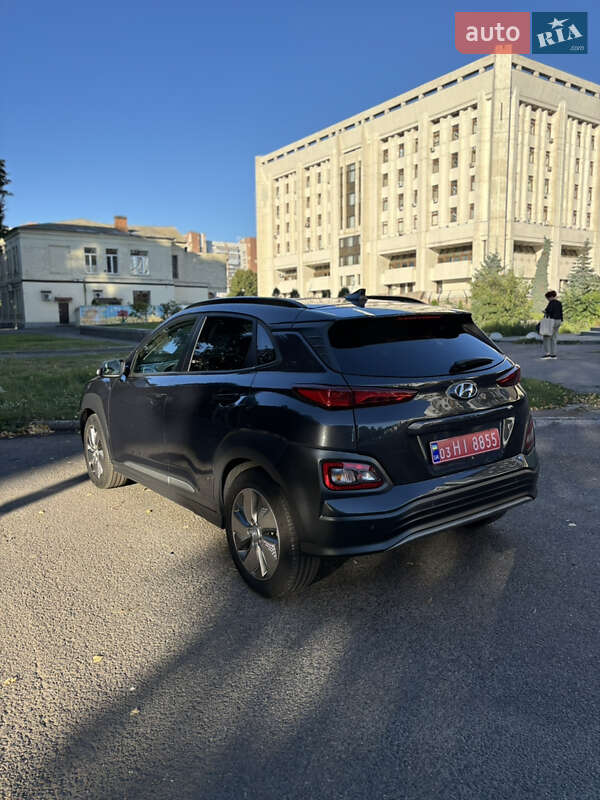 Внедорожник / Кроссовер Hyundai Kona 2020 в Черкассах фото 4 Внедорожник / Кроссовер Hyundai Kona 2020 в Черкассах