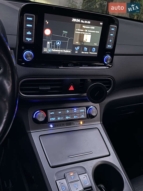 Внедорожник / Кроссовер Hyundai Kona 2019 в Львове