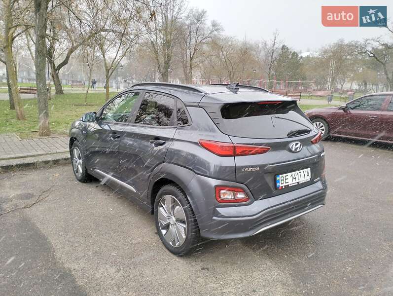 Внедорожник / Кроссовер Hyundai Kona 2019 в Николаеве