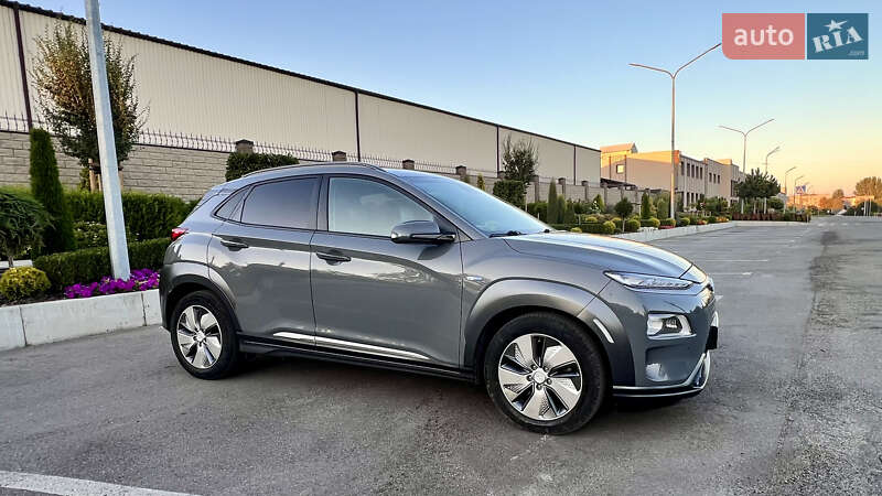 Позашляховик / Кросовер Hyundai Kona 2018 в Запоріжжі