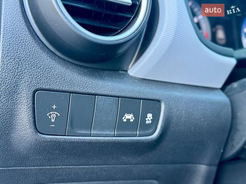 Внедорожник / Кроссовер Hyundai Kona 2020 в Киеве фото 27 Внедорожник / Кроссовер Hyundai Kona 2020 в Киеве