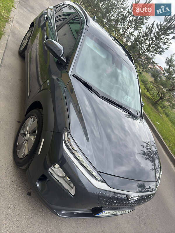 Позашляховик / Кросовер Hyundai Kona 2019 в Рівному
