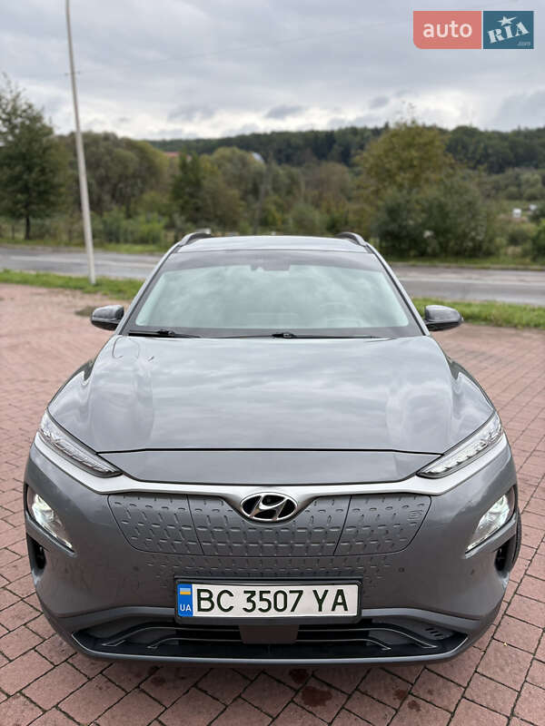 Позашляховик / Кросовер Hyundai Kona 2018 в Стрию