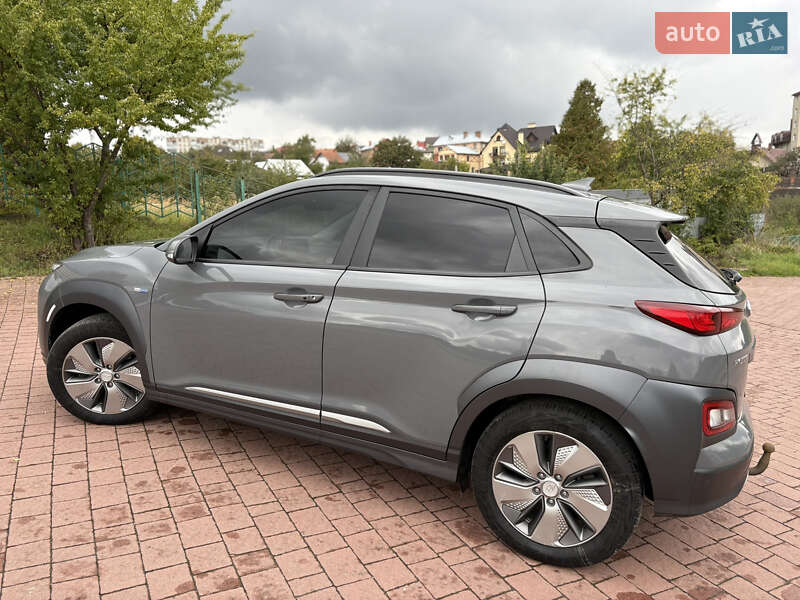 Позашляховик / Кросовер Hyundai Kona 2018 в Стрию