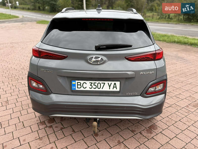 Позашляховик / Кросовер Hyundai Kona 2018 в Стрию