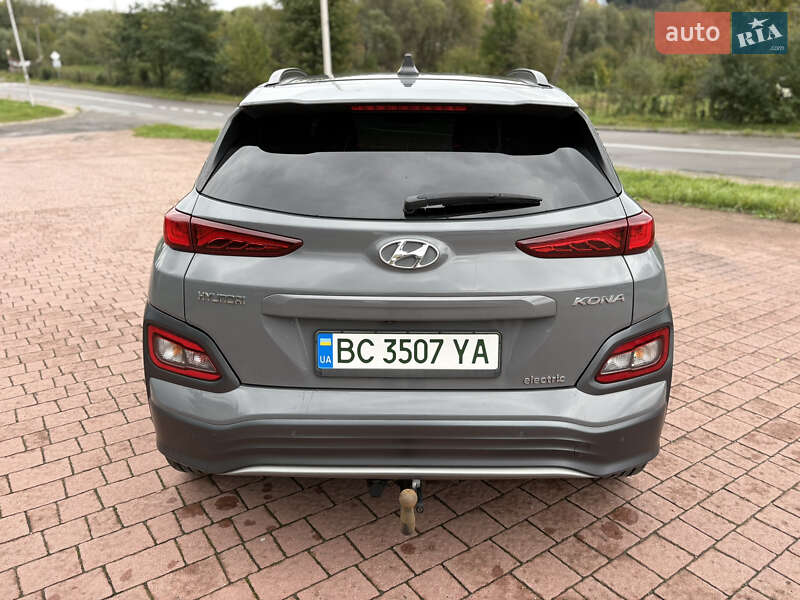 Позашляховик / Кросовер Hyundai Kona 2018 в Стрию