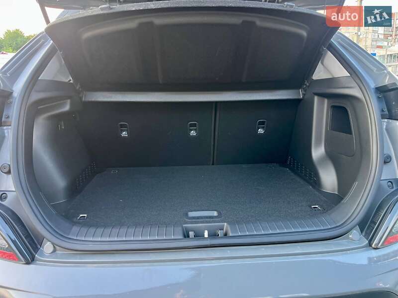 Внедорожник / Кроссовер Hyundai Kona 2022 в Черновцах