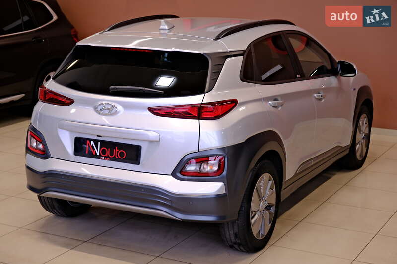 Внедорожник / Кроссовер Hyundai Kona 2020 в Одессе