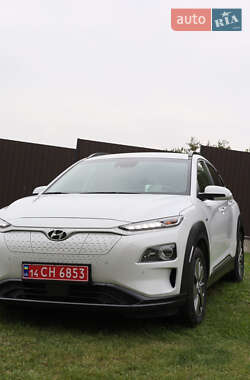 Внедорожник / Кроссовер Hyundai Kona 2020 в Тернополе