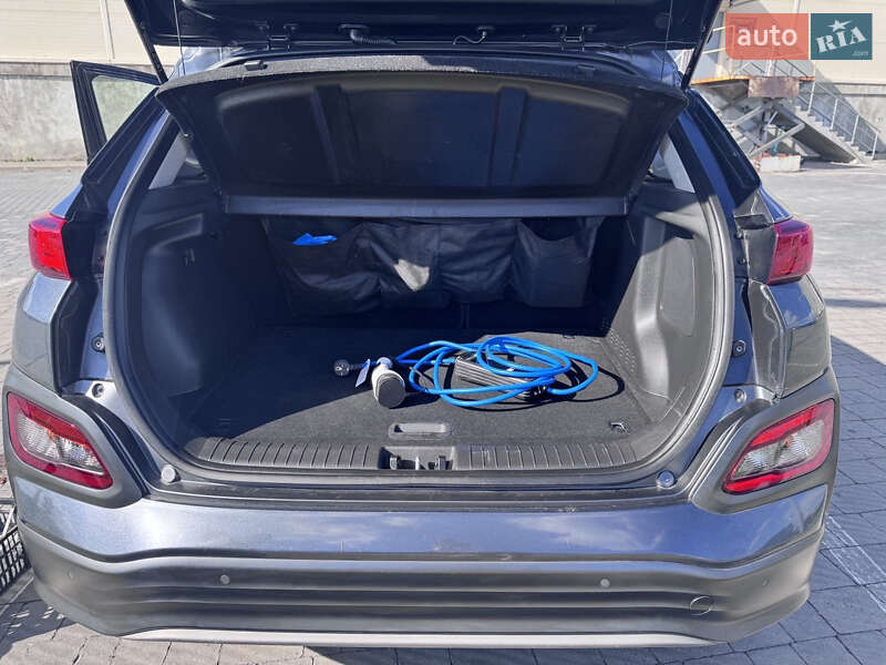 Внедорожник / Кроссовер Hyundai Kona 2019 в Львове