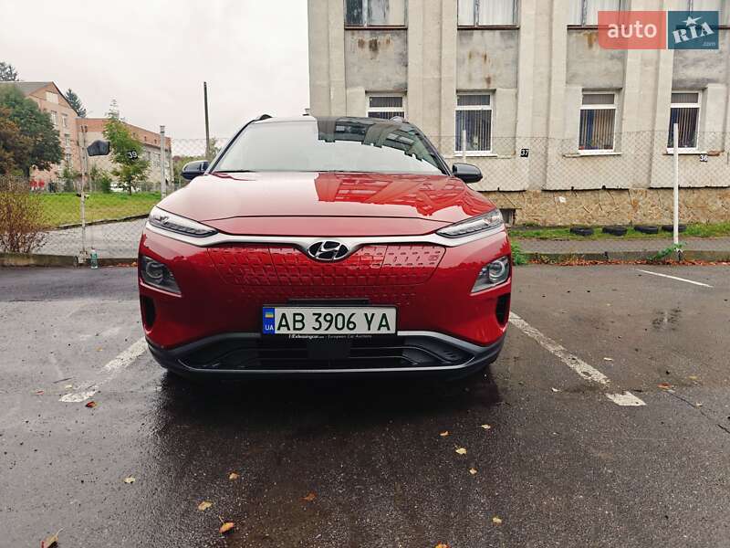 Внедорожник / Кроссовер Hyundai Kona 2021 в Виннице