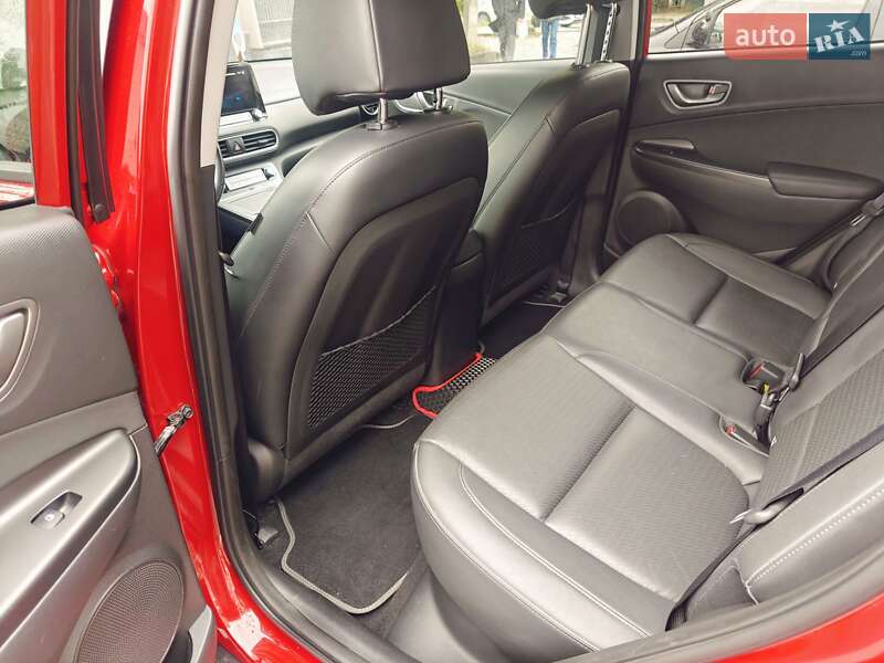 Внедорожник / Кроссовер Hyundai Kona 2021 в Виннице