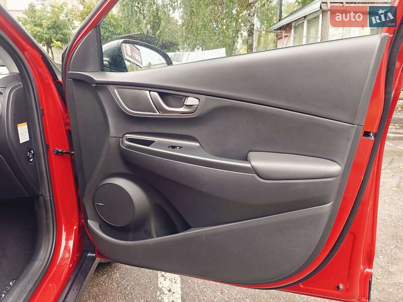 Внедорожник / Кроссовер Hyundai Kona 2021 в Виннице