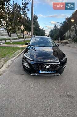 Внедорожник / Кроссовер Hyundai Kona 2019 в Киеве