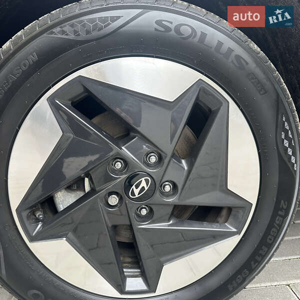 Внедорожник / Кроссовер Hyundai Kona 2023 в Тернополе