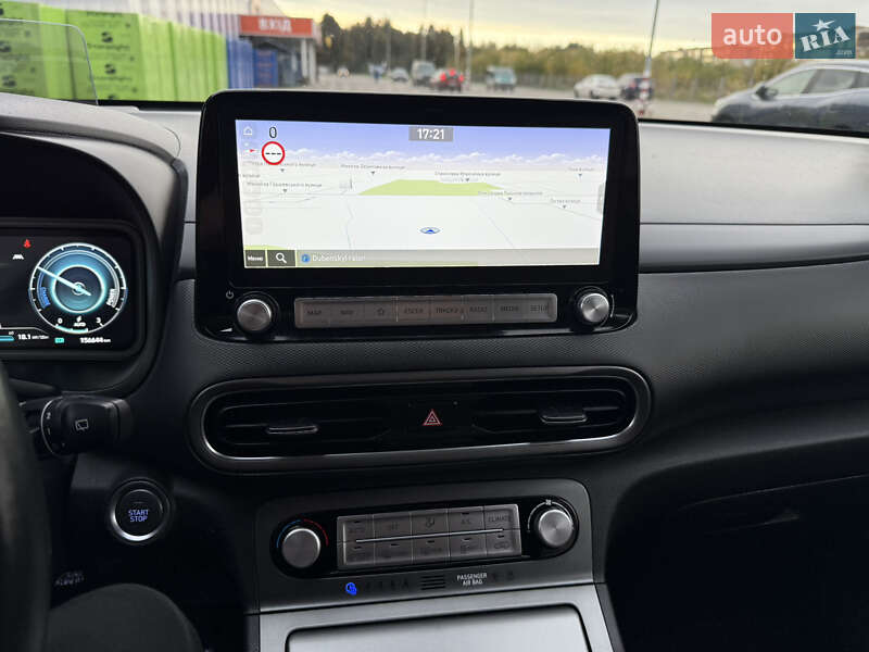 Внедорожник / Кроссовер Hyundai Kona 2022 в Дубно