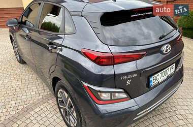 Позашляховик / Кросовер Hyundai Kona 2022 в 