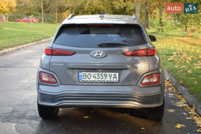 Позашляховик / Кросовер Hyundai Kona 2019 в Києві фото 8 Позашляховик / Кросовер Hyundai Kona 2019 в Києві