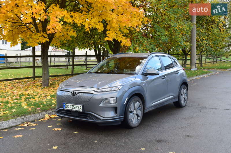 Позашляховик / Кросовер Hyundai Kona 2019 в Києві фото 30 Позашляховик / Кросовер Hyundai Kona 2019 в Києві