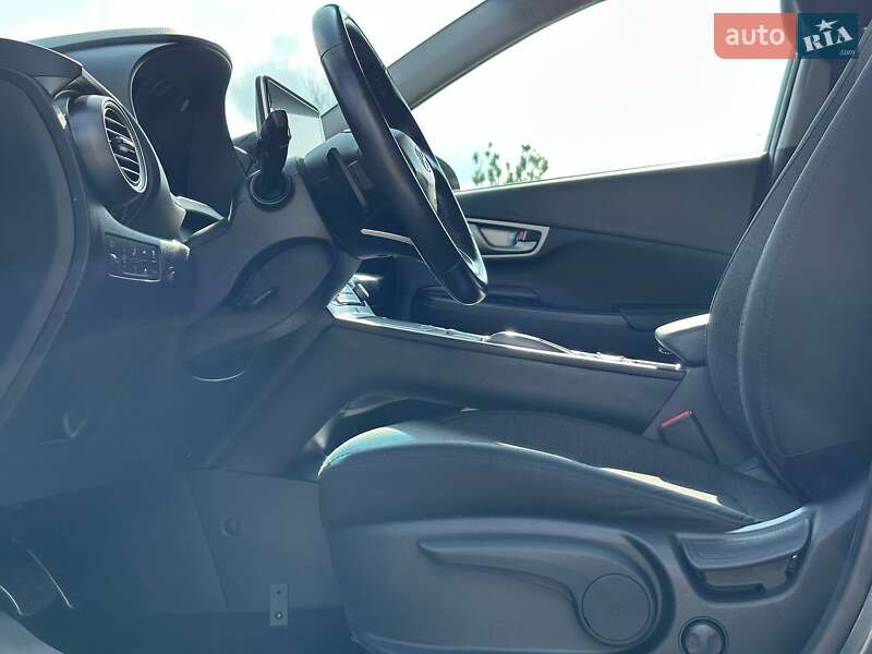 Позашляховик / Кросовер Hyundai Kona 2019 в Львові фото 27 Позашляховик / Кросовер Hyundai Kona 2019 в Львові